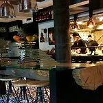 Hotel Arctic Light 4*