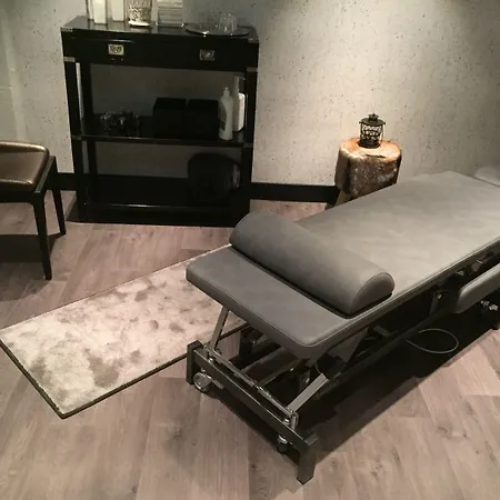 Arctic Light Hotel 4*