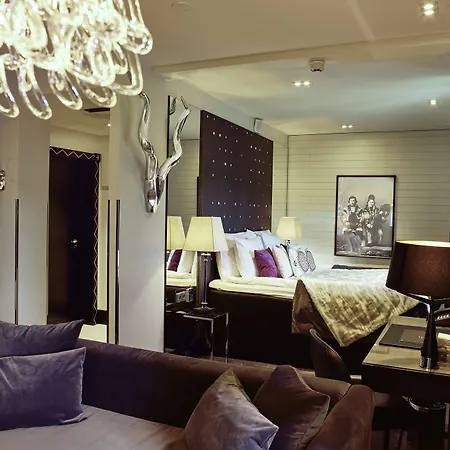 Hotel Arctic Light 4*