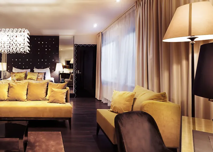 아크틱 라이트 4* 로바니에미