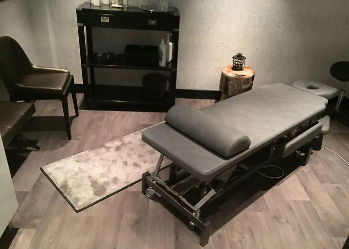 아크틱 라이트 호텔 4*