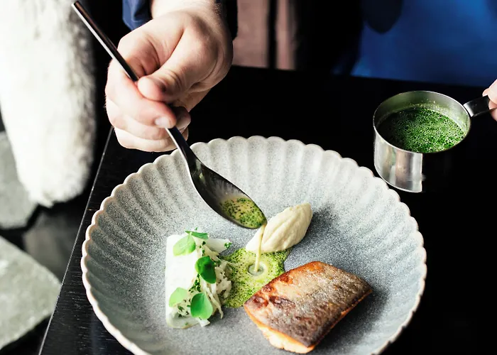 Hotel Arctic Light 4*