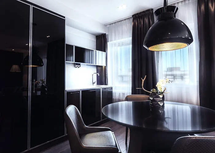 호텔 아크틱 라이트 4*